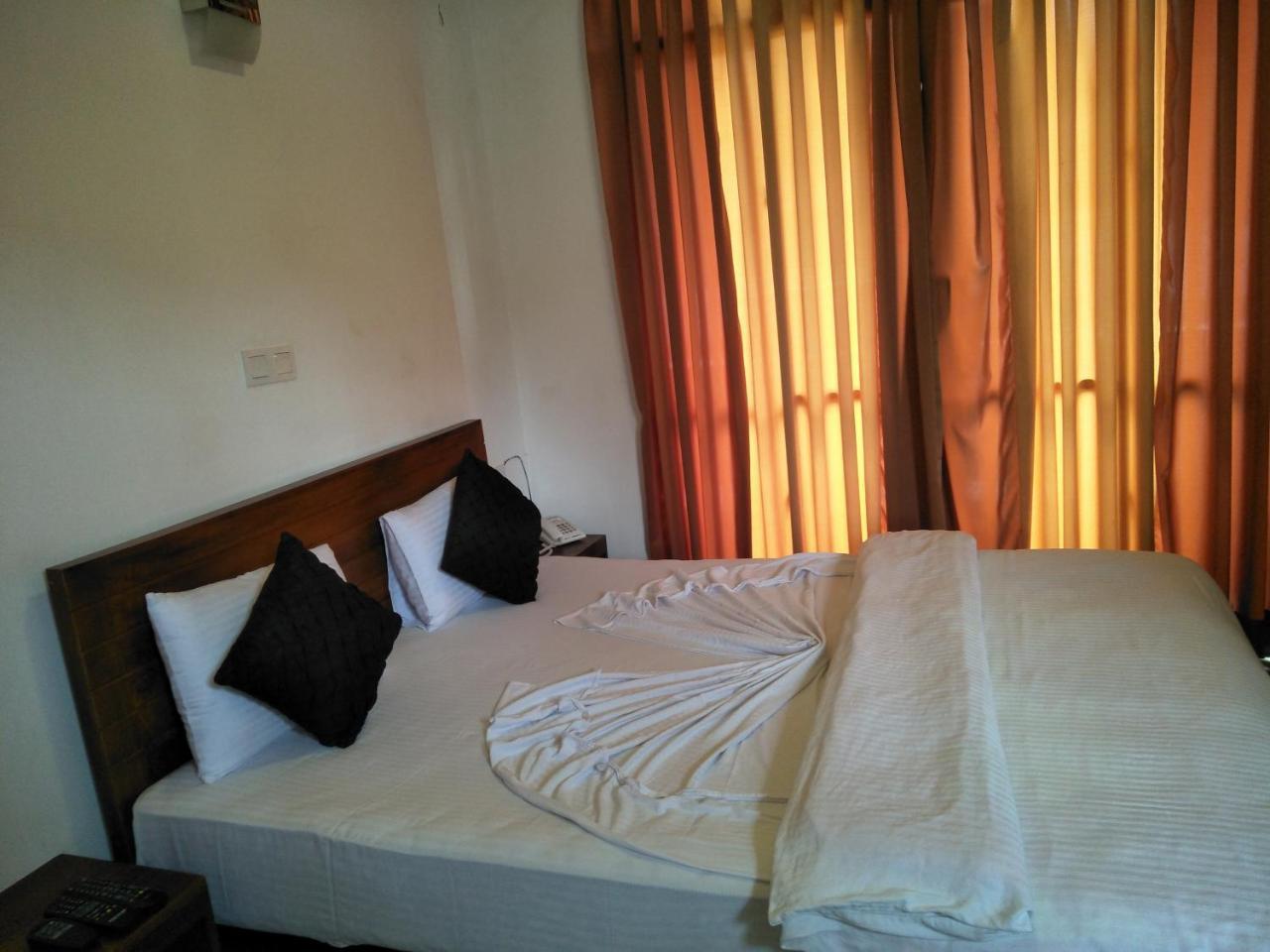 Hotel Ella Rock House Extérieur photo